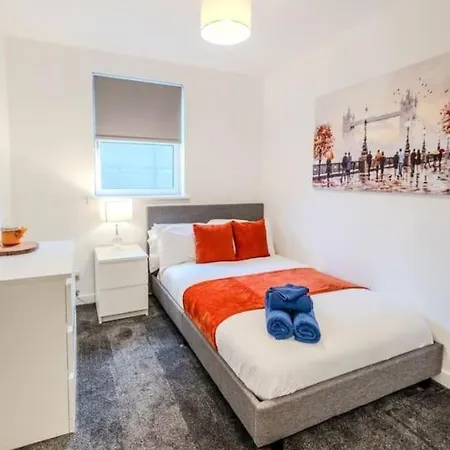 Central Location, Private Parking, Free Netflix Aberdeen Exterior photo
